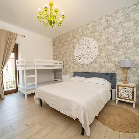 Vesuvius * سكافاتي